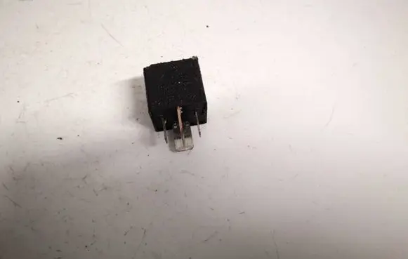 Audi A3 S3 8L Other relay 7m0951253a 95vw10k705ca