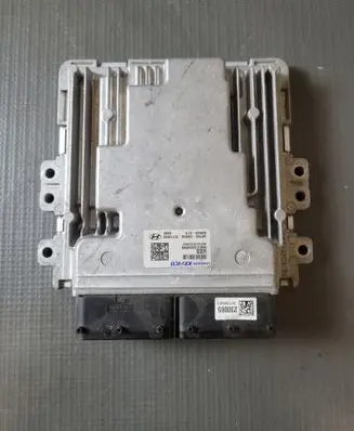 KIA Sportage Engine control unit/module 391112U870 391992U600