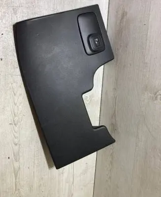 Citroen C3 Aircross Dashboard lower bottom trim panel 13477805 1347780C