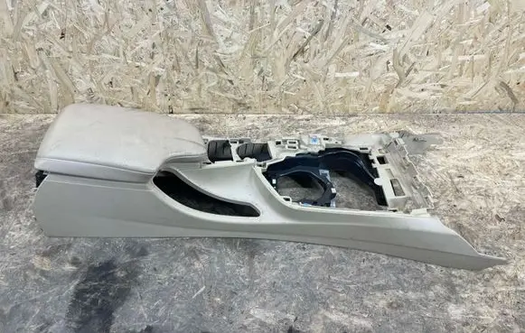 BMW 3 F30 F35 F31 Center console 105015903 58450713 584507