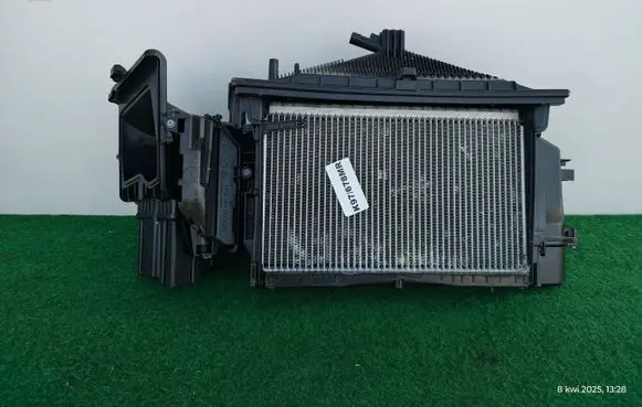 Porsche Taycan 9J1 Interior heater climate box assembly CZ116243-953