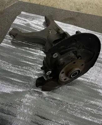 Audi A8 S8 D4 4H Rear wheel hub spindle/knuckle 4H0505431D