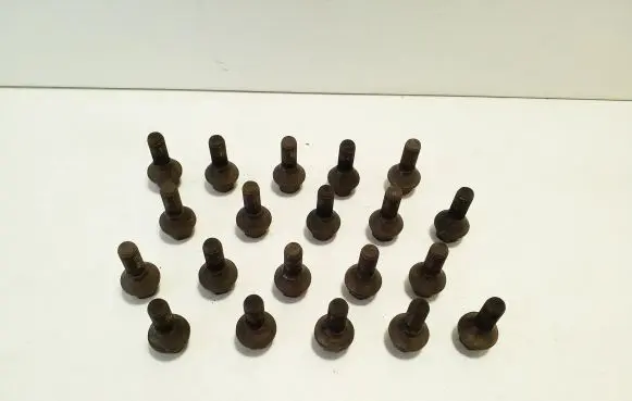 Renault Trafic III (X82) Nuts/bolts 