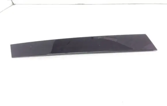 Mercedes-Benz R W251 Rear side glass trim 2516700287