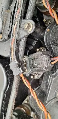 BMW 1 E81 E87 Fuel injector 0445110209