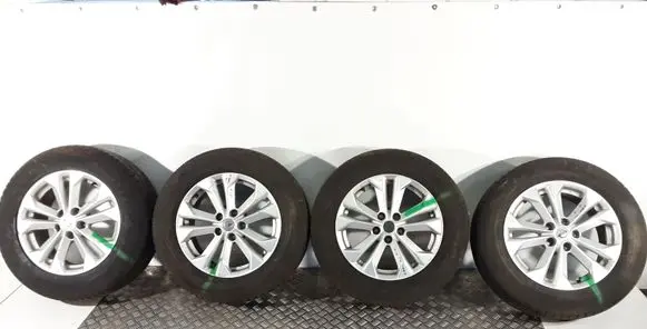 Nissan X-Trail T32 R17 alloy rim 