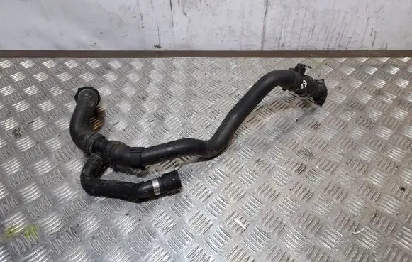 Audi A4 S4 B8 8K Engine coolant pipe/hose 8K0122293F