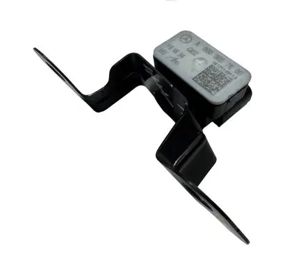 Mercedes-Benz C W205 Airbag deployment crash/impact sensor A0009057600