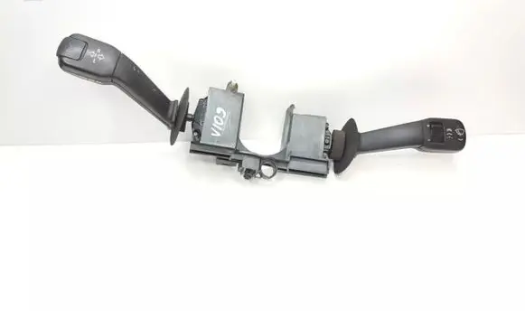 BMW 5 E39 Indicator stalk 8352172