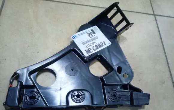 Opel Astra J Front bumper mounting bracket 13367891 13367893 1406303