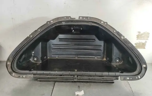 Tesla Model S Front trunk storage compartment 106045300D