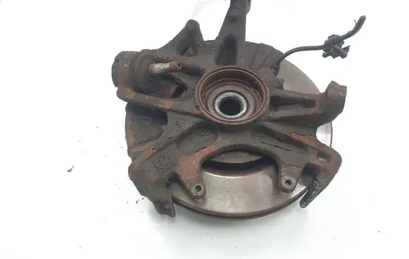 Mercedes-Benz ML W163 Front wheel hub spindle knuckle