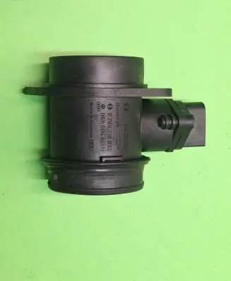 Audi A6 S6 C5 4B Mass air flow meter 0280218032