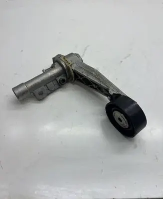 Peugeot 308 Generator/alternator belt tensioner V757101580