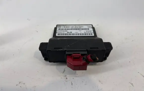 Volkswagen Jetta V Gateway control module 1K0907530Q 1K0907951 5WK50011F