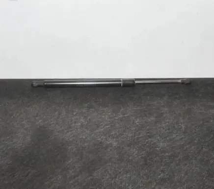 BMW 2 F22 F23 Tailgate/trunk strut/damper 7304556