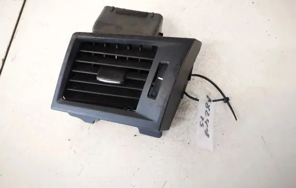 Subaru Legacy Dash center air vent grill