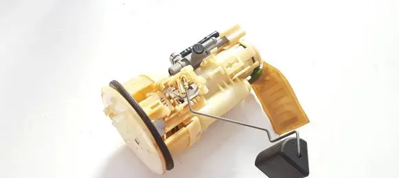 Toyota Highlander XU20 In-tank fuel pump 7702048041 1019616821