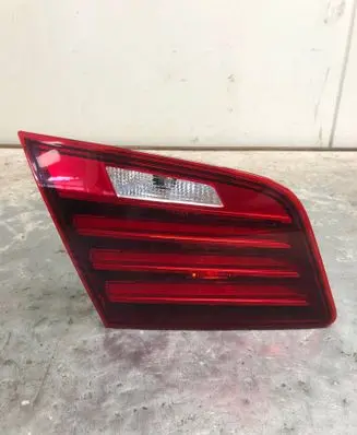 BMW 5 F10 F11 Tailgate rear/tail lights 7306163
