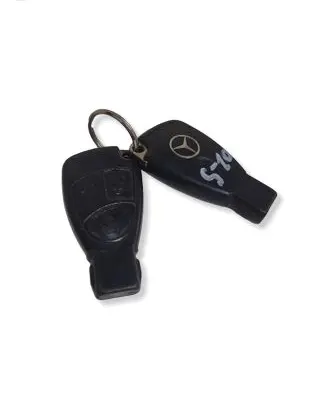 Mercedes-Benz E W211 Ignition key/card 