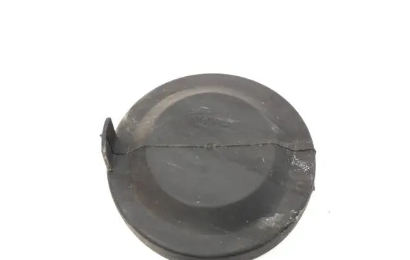 Volkswagen PASSAT B6 Headlight/headlamp dust cover 89004031