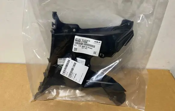 KIA Ceed Front bumper mounting bracket 86568J7DA0