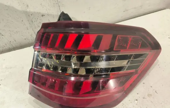 Mercedes-Benz E W212 Rear/tail lights