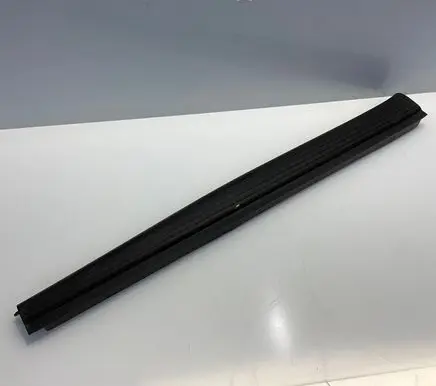 Mercedes-Benz E W211 Front sill trim cover A2116801735 2116801735