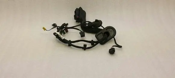 Mercedes-Benz C W205 Front door wiring loom A2055408406