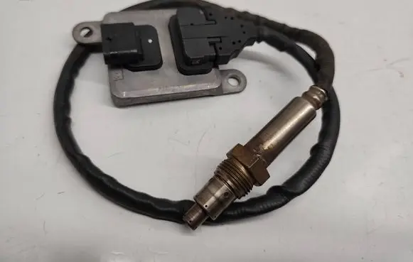 Mercedes-Benz C W205 Lambda probe sensor A0009053503 0009053503 5WK96682D
