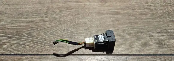Peugeot Partner Central locking switch button 96583098xt