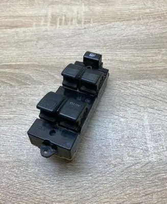 Mazda 626 Electric window control switch GE4T514176