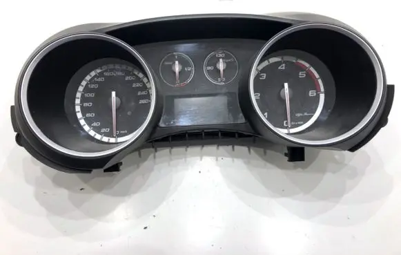 Alfa Romeo Giulietta Speedometer (instrument cluster) 50516478