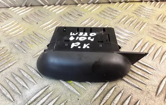 Mercedes-Benz S W220 Parking PDC sensor display screen A0005428823 0005428823