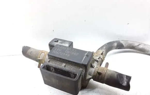 Volvo V70 Turbo solenoid valve 30670449 72819703