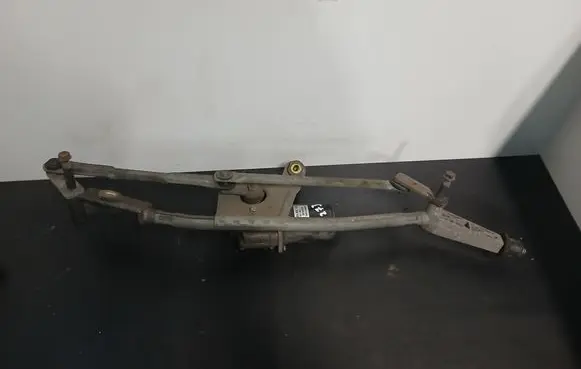 Volvo S80 Front wiper linkage and motor 9171901