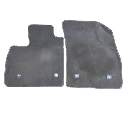 Buick Envision II Front floor mat 84598260
