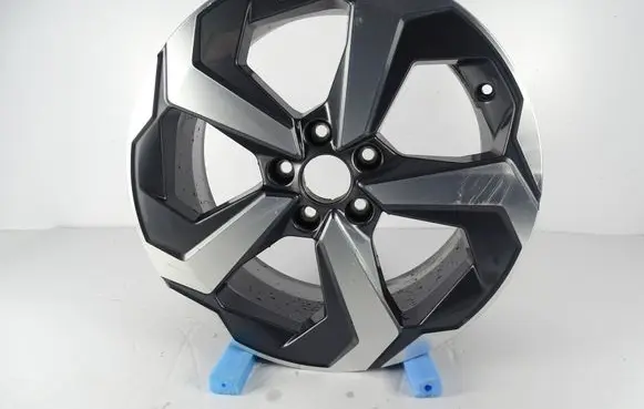 Nissan Qashqai J12 Original wheel cap 6UA8B