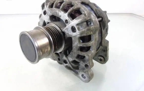Seat Ibiza IV (6J,6P) Generator/alternator 04E903021M