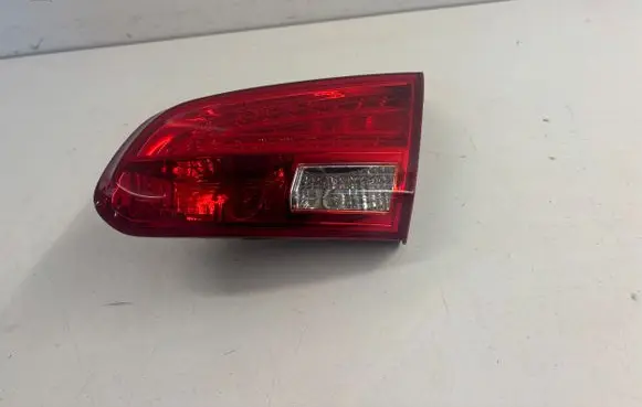 KIA Ceed Tailgate rear/tail lights 92404A20