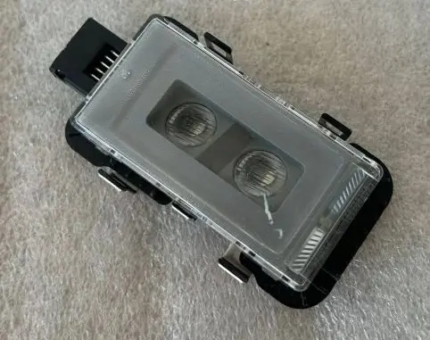 Audi Q8 Rear seat light 85E947303