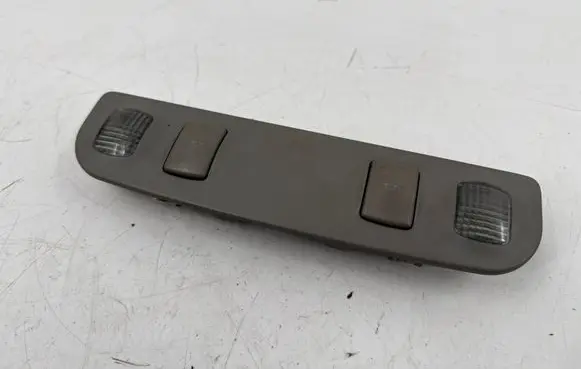 Audi A4 S4 B6 8E 8H Rear seat light 8E0947111A
