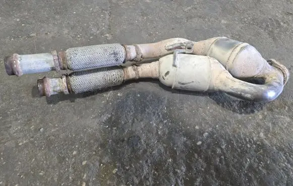 BMW 5 E39 Muffler/silencer 2247992