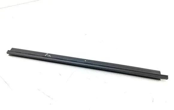 Citroen Berlingo Rubber seal rear door window/glass 