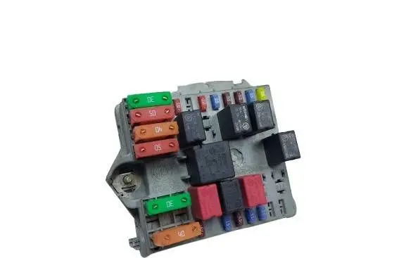 Alfa Romeo 147 Fuse module 51742419