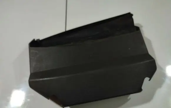 Opel Zafira B Steering wheel column trim 13265422