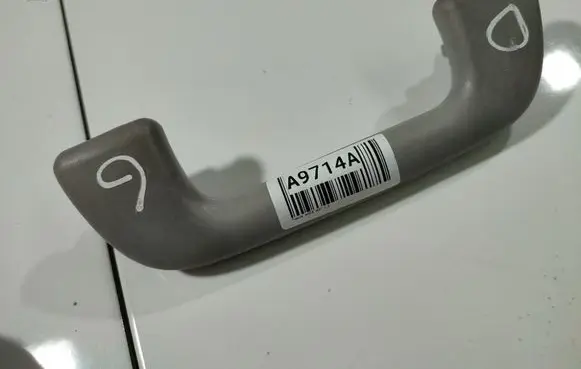 Toyota Auris 150 Rear interior roof grab handle 6746838010 674683-8010