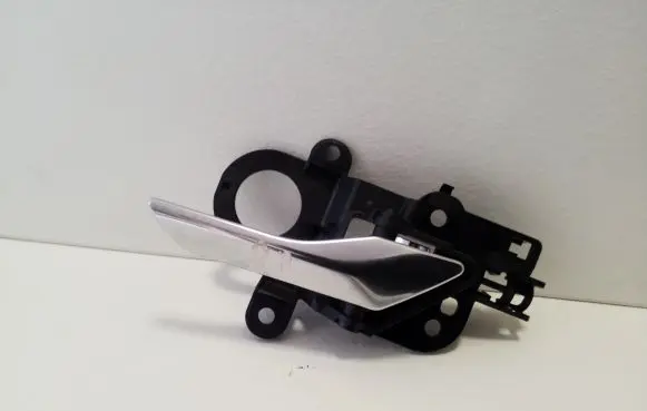 Land Rover Evoque II Front door interior handle LK7222600AA
