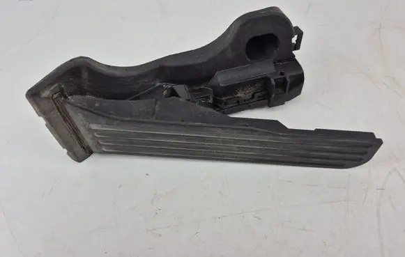 Skoda Octavia Mk2 (1Z) Accelerator throttle pedal 1K1723503L 6PV00860001