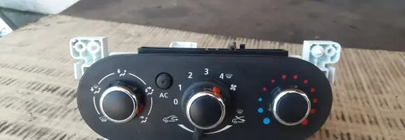 Dacia Lodgy Climate control unit 5P3743000